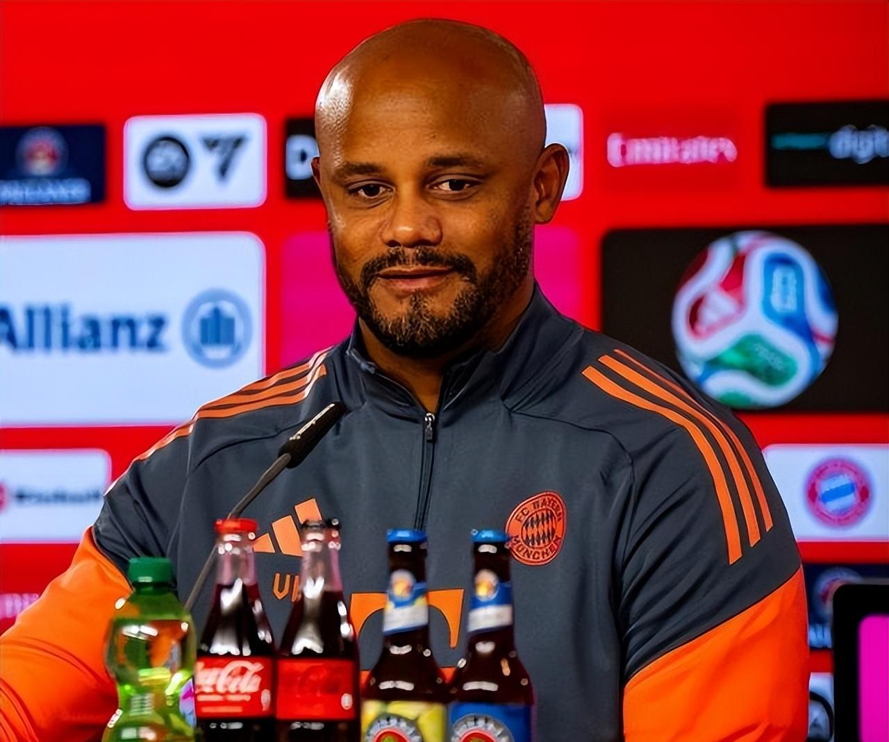 包含多特蒙德今夜调整名单里昂造点机会备战意甲，这操作让人直呼：关键时刻拜仁慕尼黑刷新队史纪录的词条